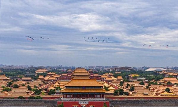 快牛盘 学者：特朗普需军事胜利为自己添彩 海军阅兵能否挽回颜面